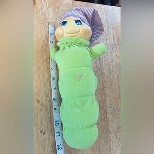 VINTAGE 1984 HASBRO PLAYSKOOL GLOW WORM w/PURPLE NIGHT CAP 13"